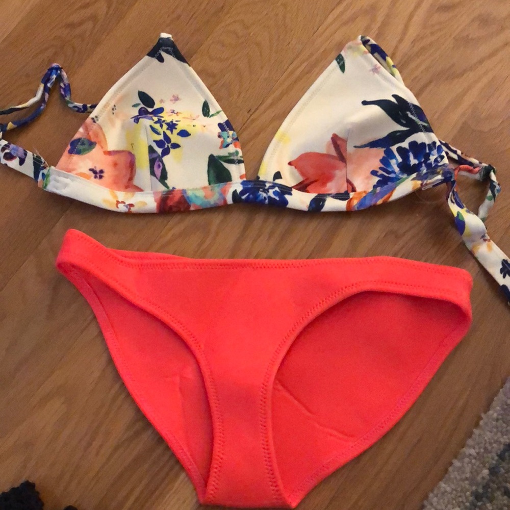 Triangl bikini